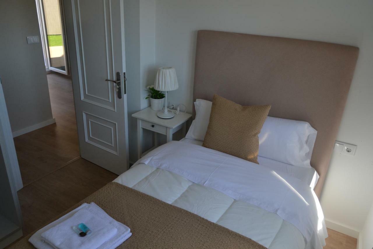 Portohouse Apartment Portomarin Bagian luar foto