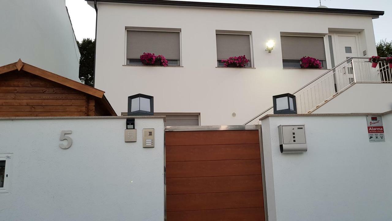 Portohouse Apartment Portomarin Bagian luar foto